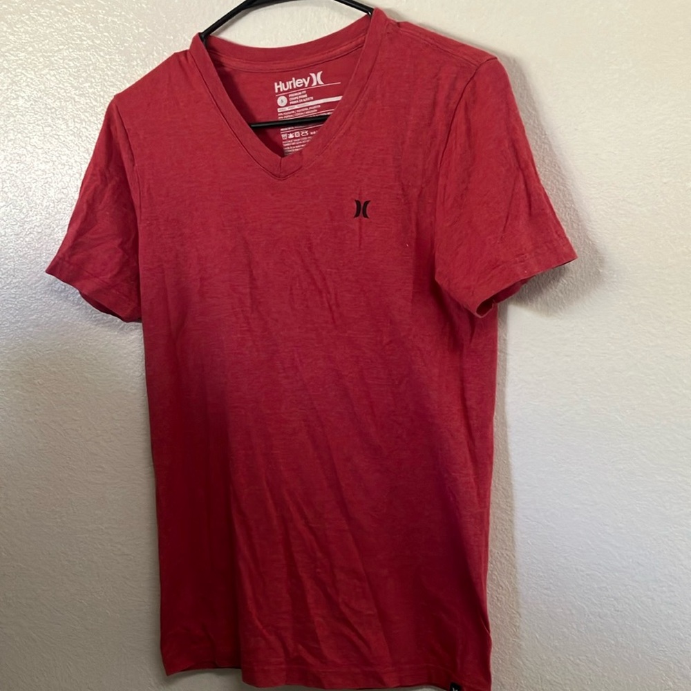 Men’s Hurley t shirt small
